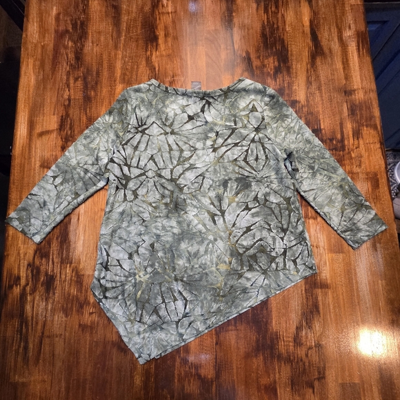 Karen Kane Petites Burnout Tie-Dye Crew Neck 3/4 Sleeve Asymmetric Tunic sz S - Picture 9 of 9